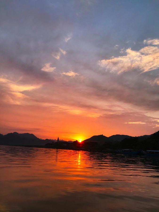 Phong Nha Escape Bungalow Esterno foto